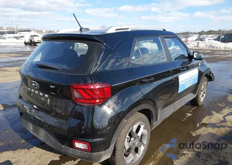 2025 Hyundai Venue Sel z USA, uszkodzony, nr VIN KMHRC8A39SU406467
